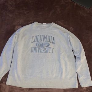 Columbia sweatshirt